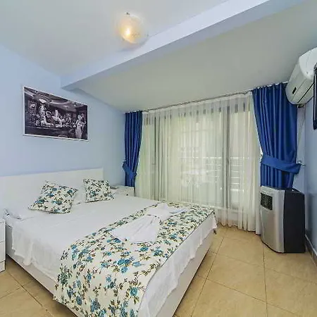 Ξενοδοχείο Taksim Square Seven